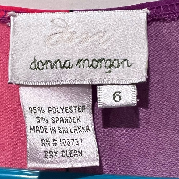 Donna Morgan - Pink Graphic Print Retro Fit & Flare Dress - Picture 5 of 7